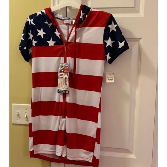Briefly Stated Americana Romper Size XS New with Tags Patriotic Red White Blue - Picture 1 of 6